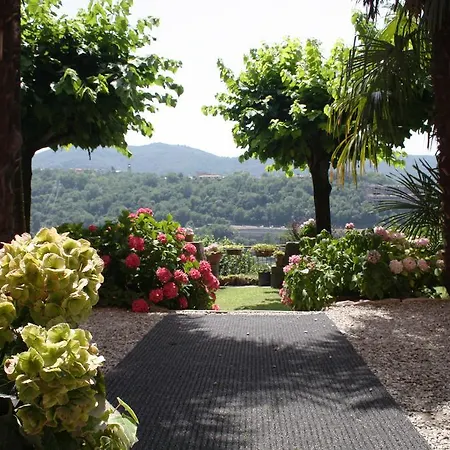 Bed & Breakfast Antico Glicine