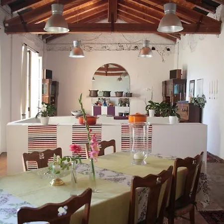 Antico Glicine Bed & Breakfast