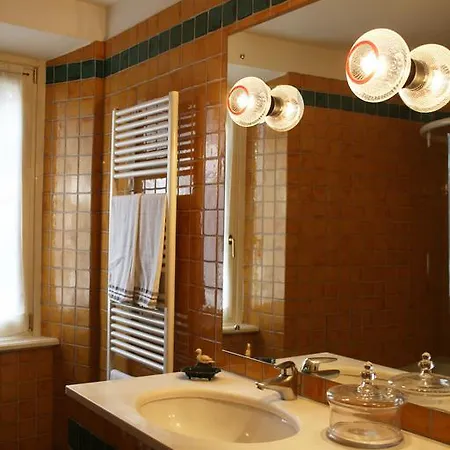 Antico Glicine Bed & Breakfast